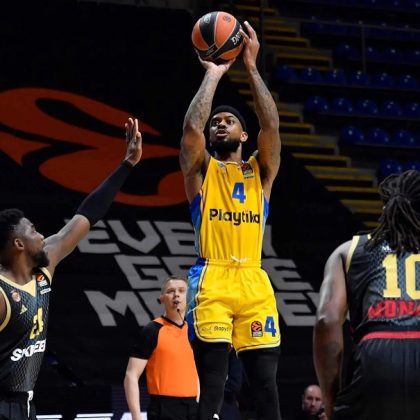 El Maccabi Desmantelado Lorenzo Brown Negocia Con El Panathinaikos Y