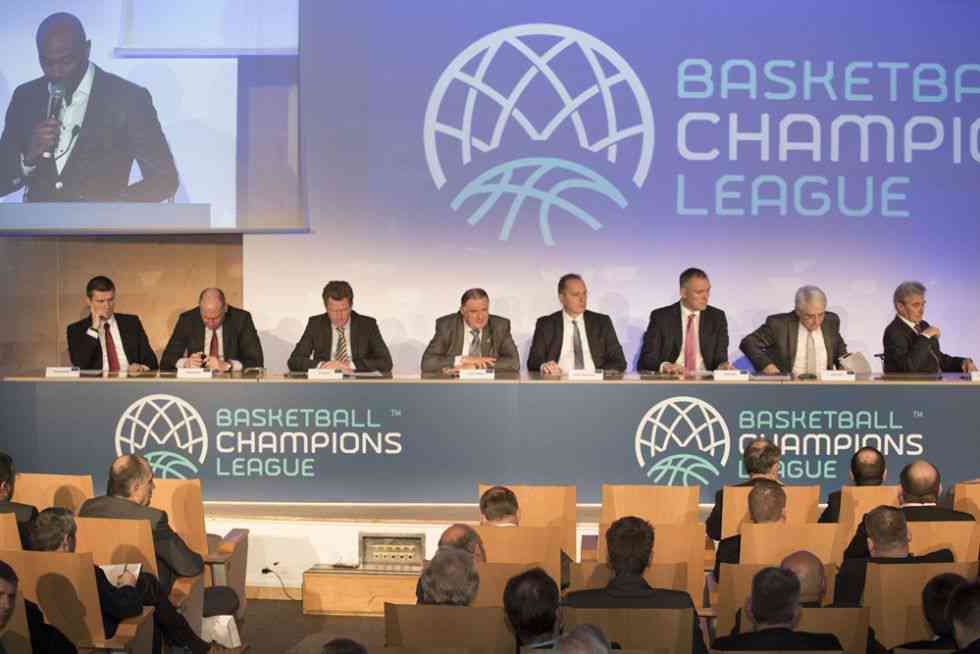 Un conflicto que se agrava: FIBA Europa denuncia a Euroliga por sus presiones a ligas y clubs y amenaza con expulsar a selecciones
