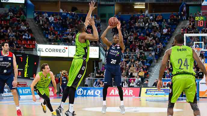 El Barça afianza el liderato tras ganar en Bilbao y el Laboral Kutxa, la cuarta plaza