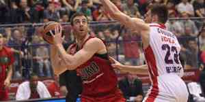 Real Madrid: Fran Vázquez firma un año y otro opcional; complicada negociación por Claver con un enfadado Valencia Basket