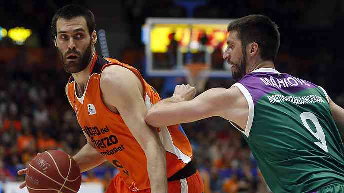 El UCAM casi sorprende al Real Madrid en un gran partido y el Valencia derrota al Unicaja en un emocionante final