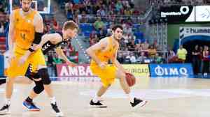 El Laboral Kutxa también remonta a última hora y gana al Barcelona en la prórroga (89-83) con Bourousis espectacular
