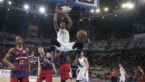 El Barcelona se da un baño de autoestima y minimiza tras el descanso al Unicaja (82-70)