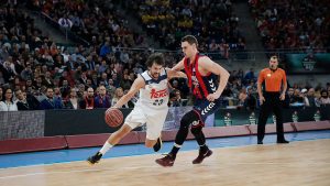 Laso: «Lo disfruto pero empiezo a pensar en la final de mañana»; Sito: «No debe haber tristeza sino orgullo»