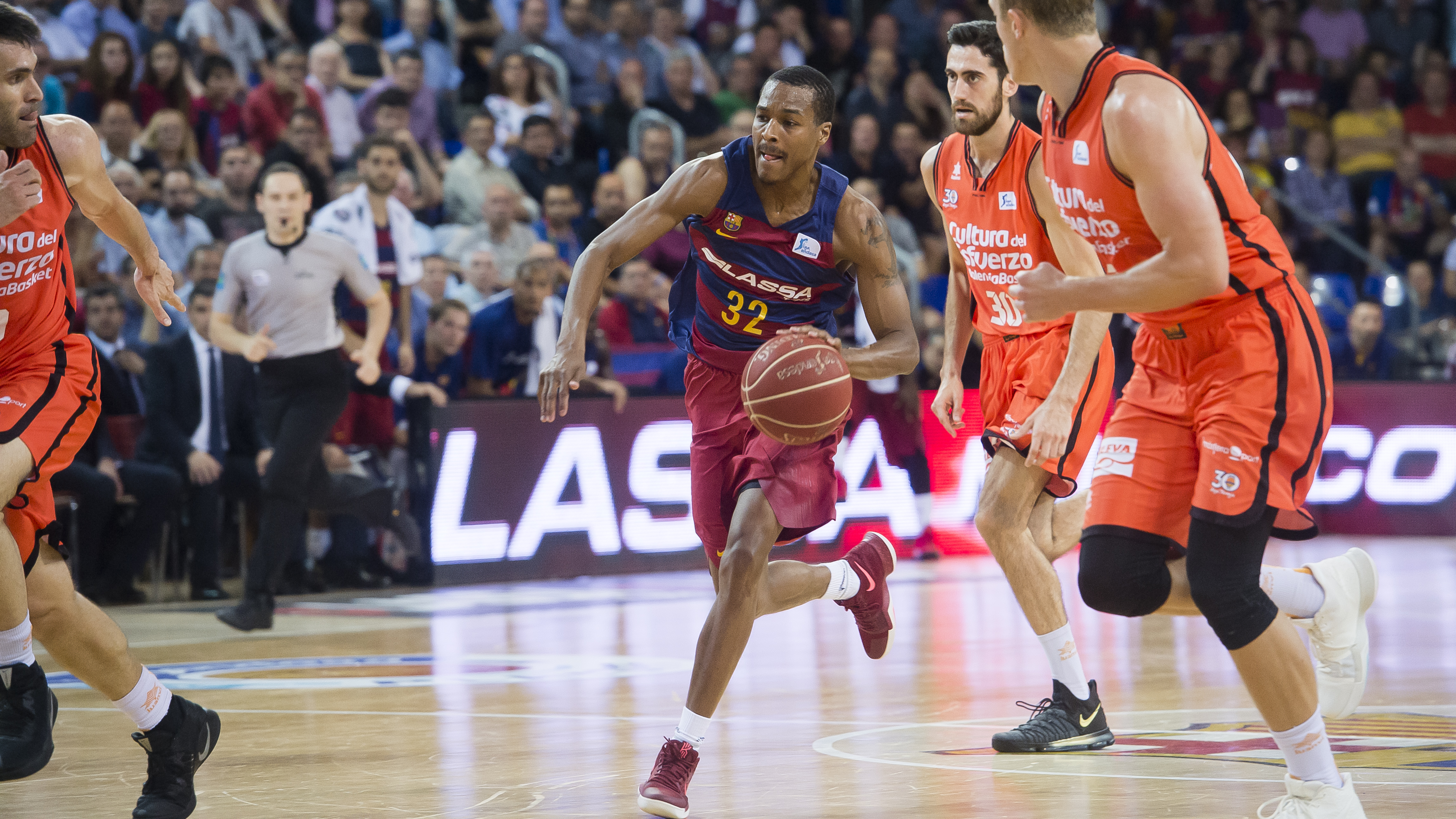 El Barça sacó el orgullo y ganó: el sábado desempate en Valencia