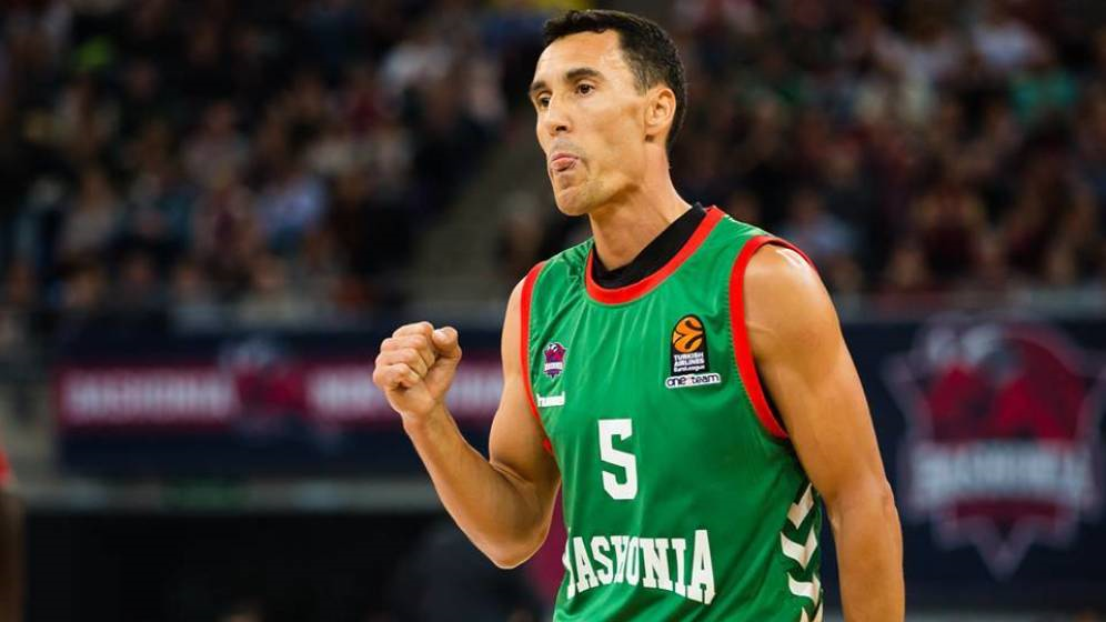 Pablo Prigioni es el nuevo entrenador del Baskonia unos meses después de retirarse