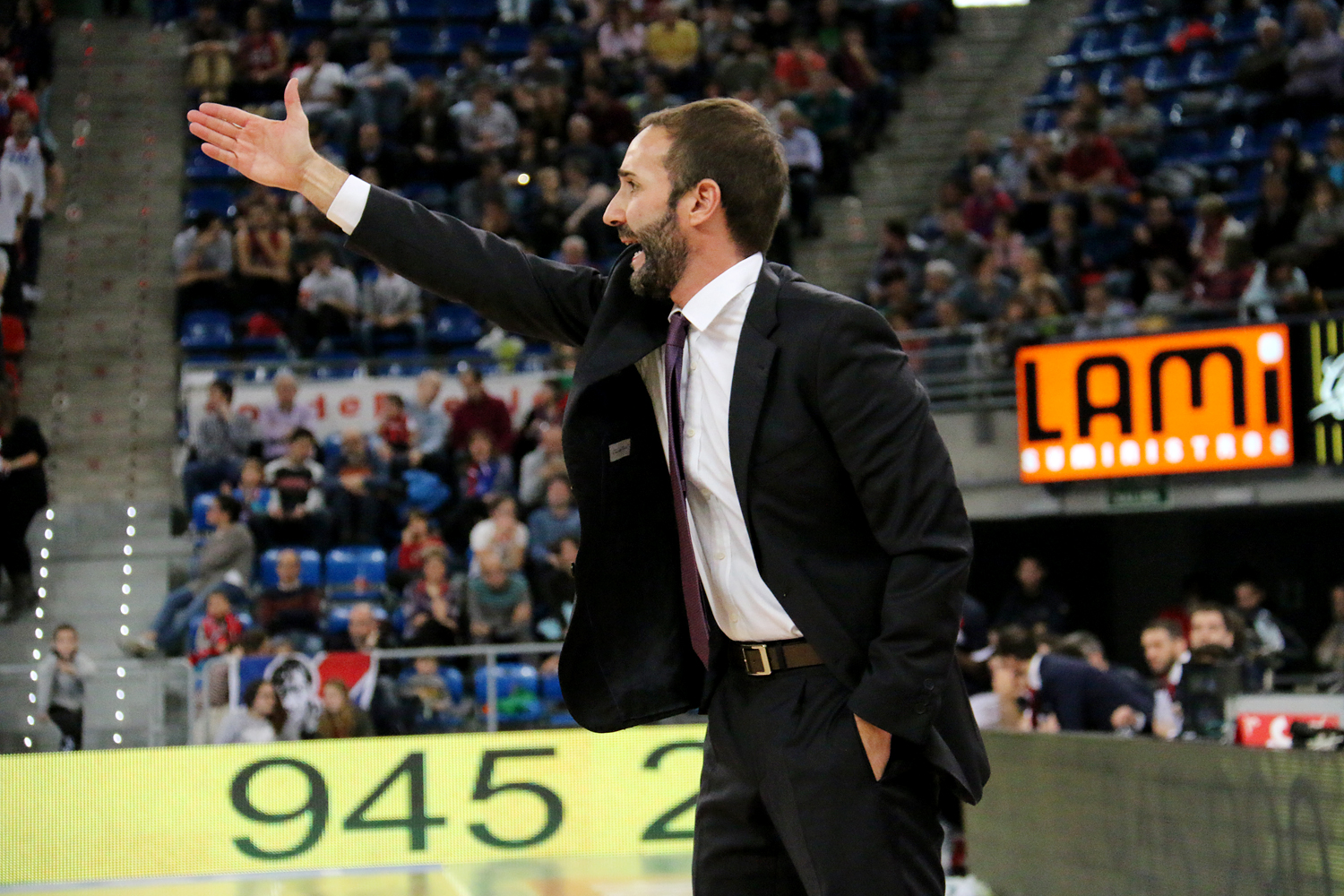 Sito Alonso se va a desvincular del Baskonia y podrá negociar con el Barcelona