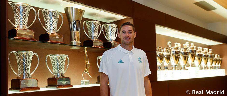 Fabien Causeur ya habla como madridista: «Estoy aquí para ayudar a ganar títulos»