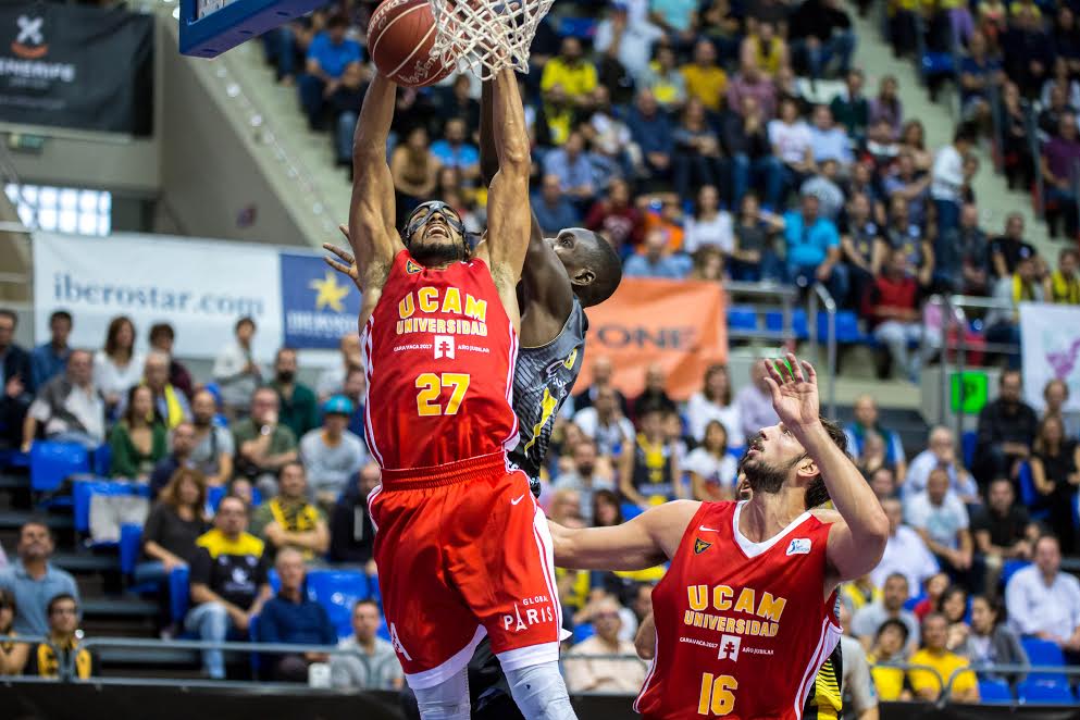 Rojas renueva con Murcia; el Barça desvincula a Vezenkov, Diagne y Koponen; y el Zaragoza negocia con Radovic