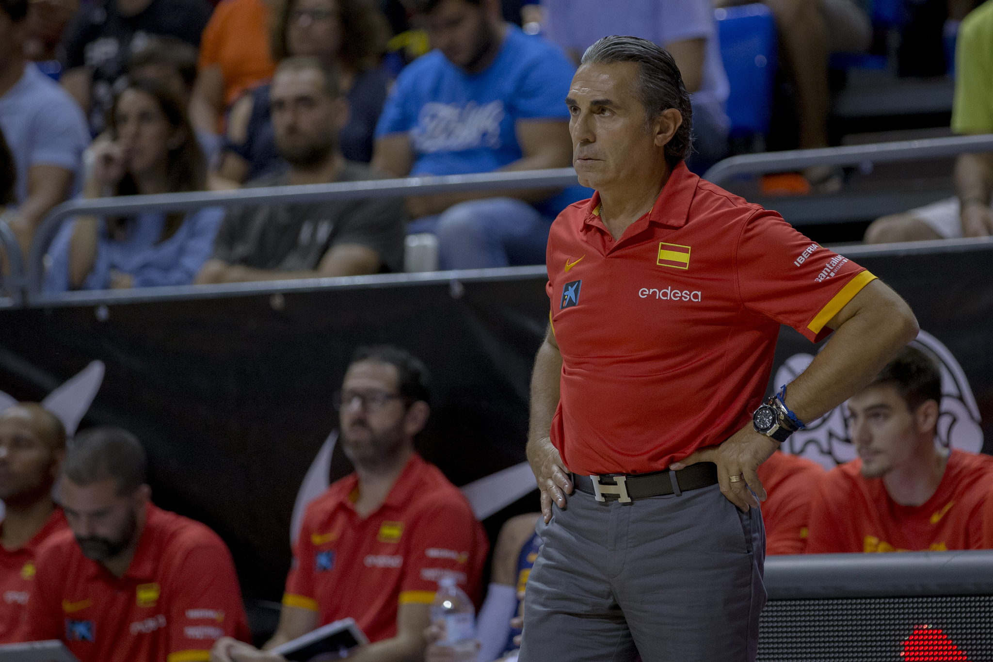 Scariolo confía en el equipo pese a las bajas para luchar por las medallas y pide mejorar en defensa