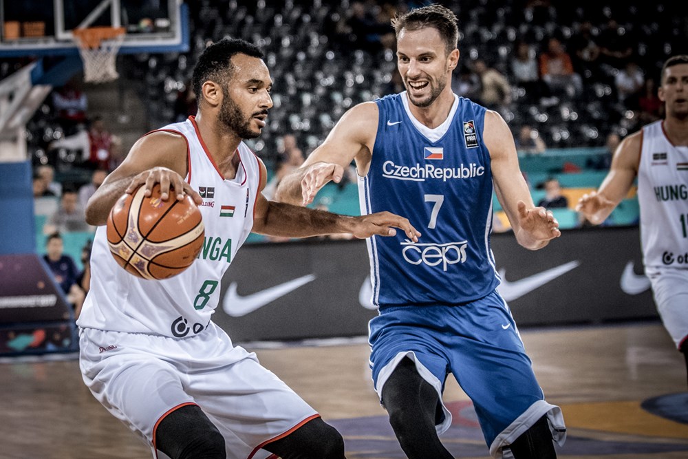 Bertans, 7 triples, y Hanga, 31+8+8, brillan en los triunfos de Letonia y Hungría; ganan Croacia y Rusia