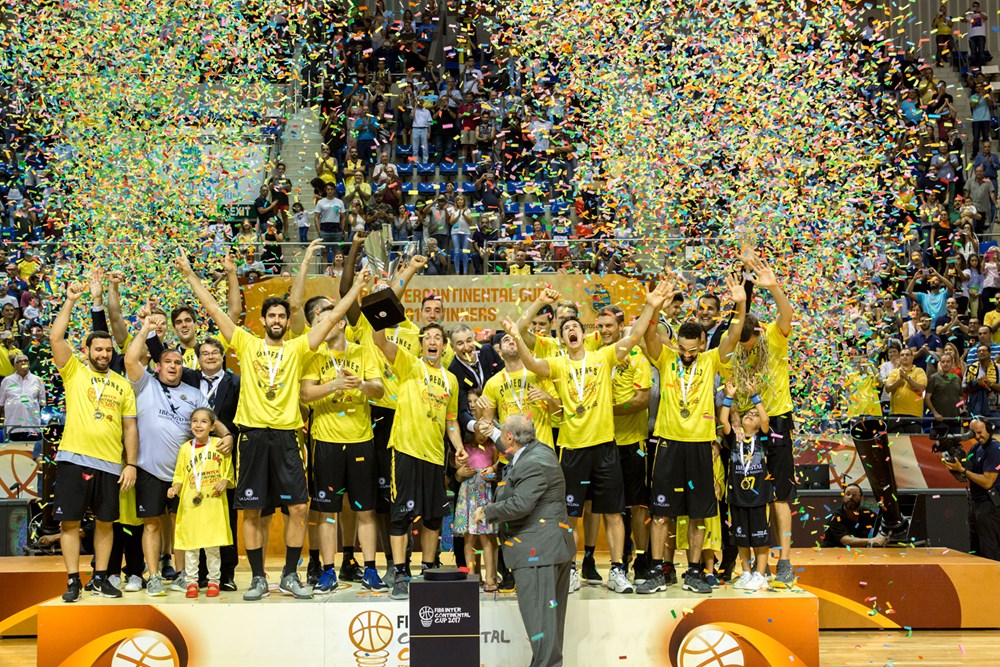 El Iberostar Tenerife conquista la Copa Intercontinental ante el Guaros (76-71)