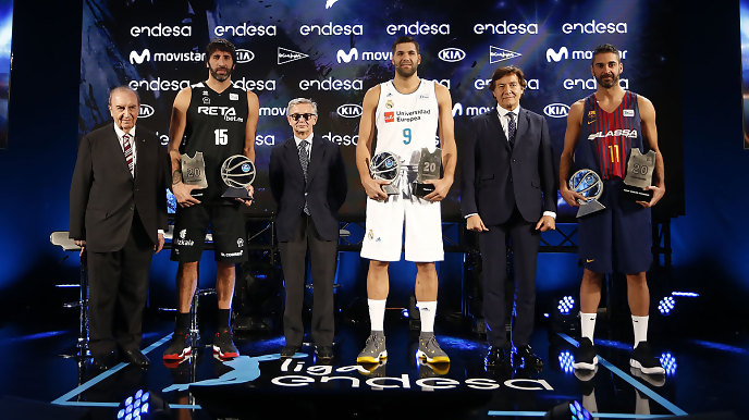 Presentada la nueva Liga y tres veteranos de lujo se llevaron el premio Endesa