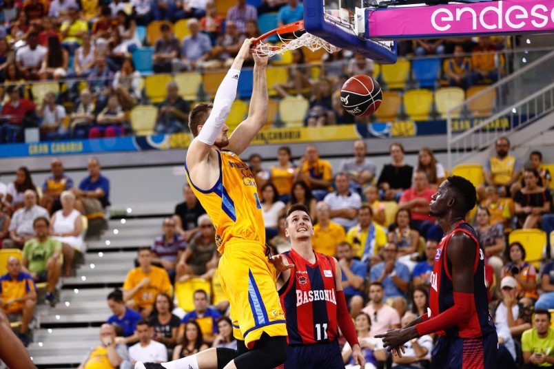Buen triunfo en una gran segunda parte del ‘Granca’ contra el Baskonia; el Obradoiro derrota al Joventut