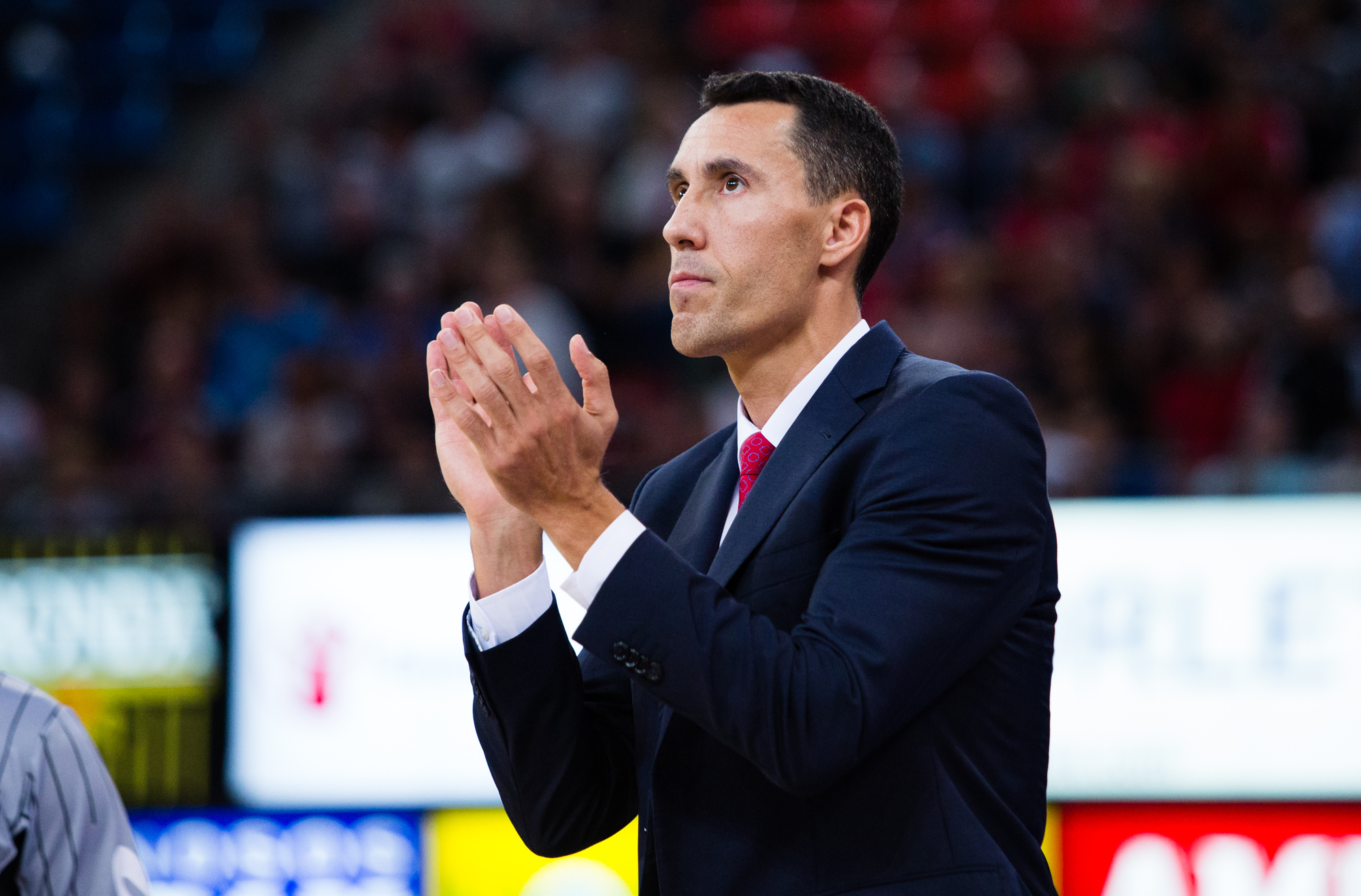 Prigioni decide dejar el banquillo del Baskonia tras sumar otra derrota
