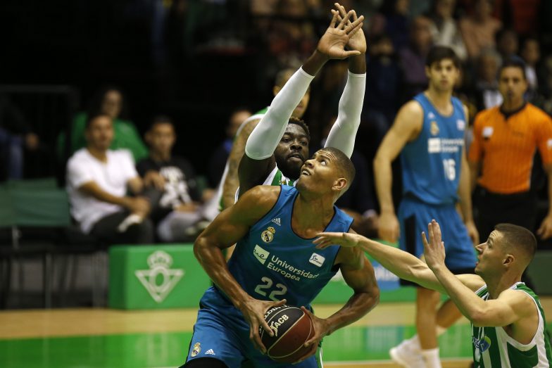 El Real Madrid arrolla con un 16 de 30 en triples a un Betis que no reacciona, el Fuenlabrada gana y va directo hacia la Copa
