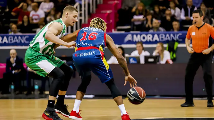 El Gipuzkoa Basket se impone a un Unicaja muy fallón; paliza del Andorra al Betis