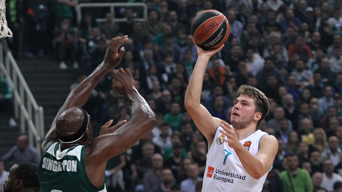 El Real Madrid cae frente al Panathinaikos en una mala segunda parte (82-80); el Unicaja pierde con el CSKA