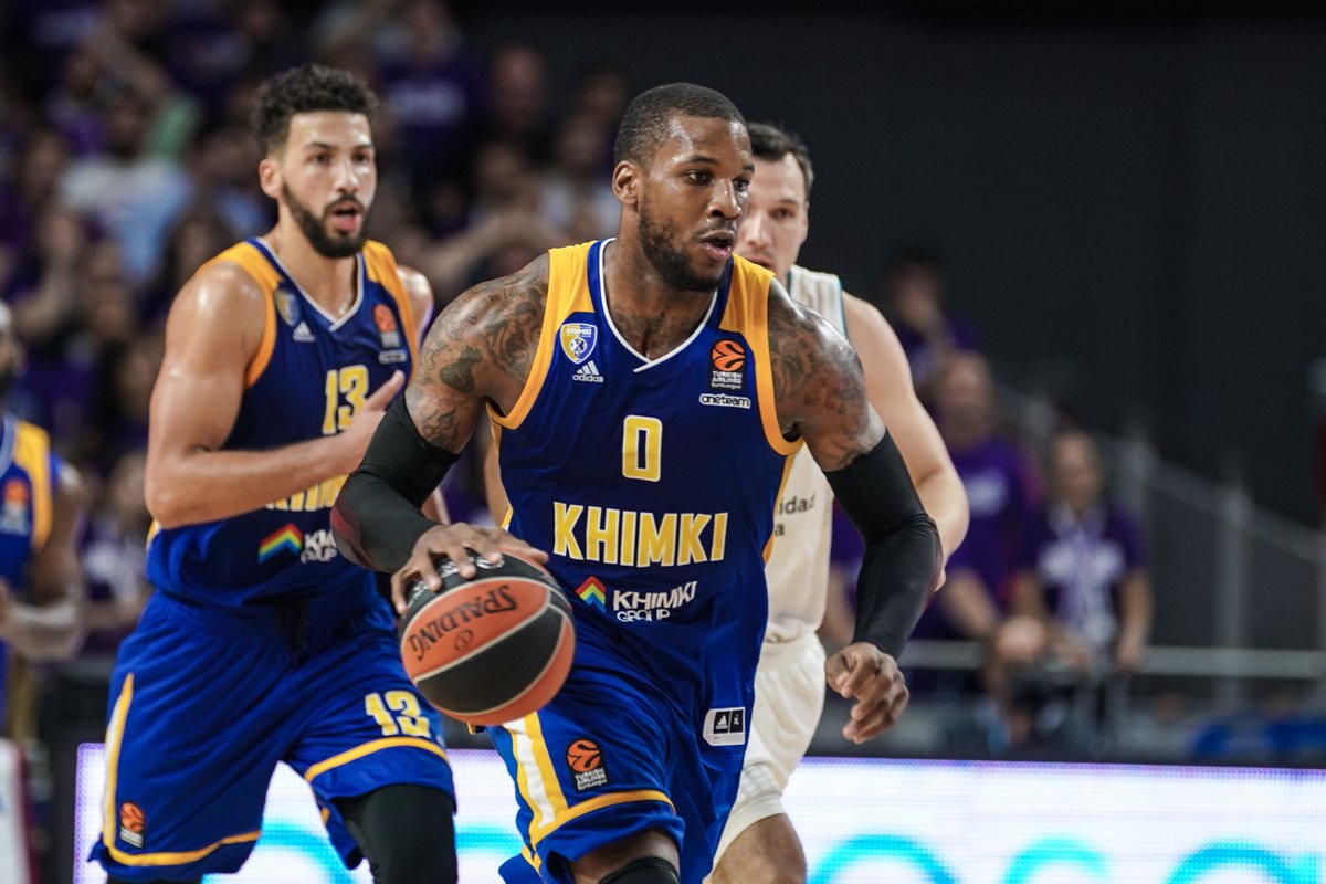 El Khimki provocó 19 pérdidas a un irregular Real Madrid y se llevó el triunfo