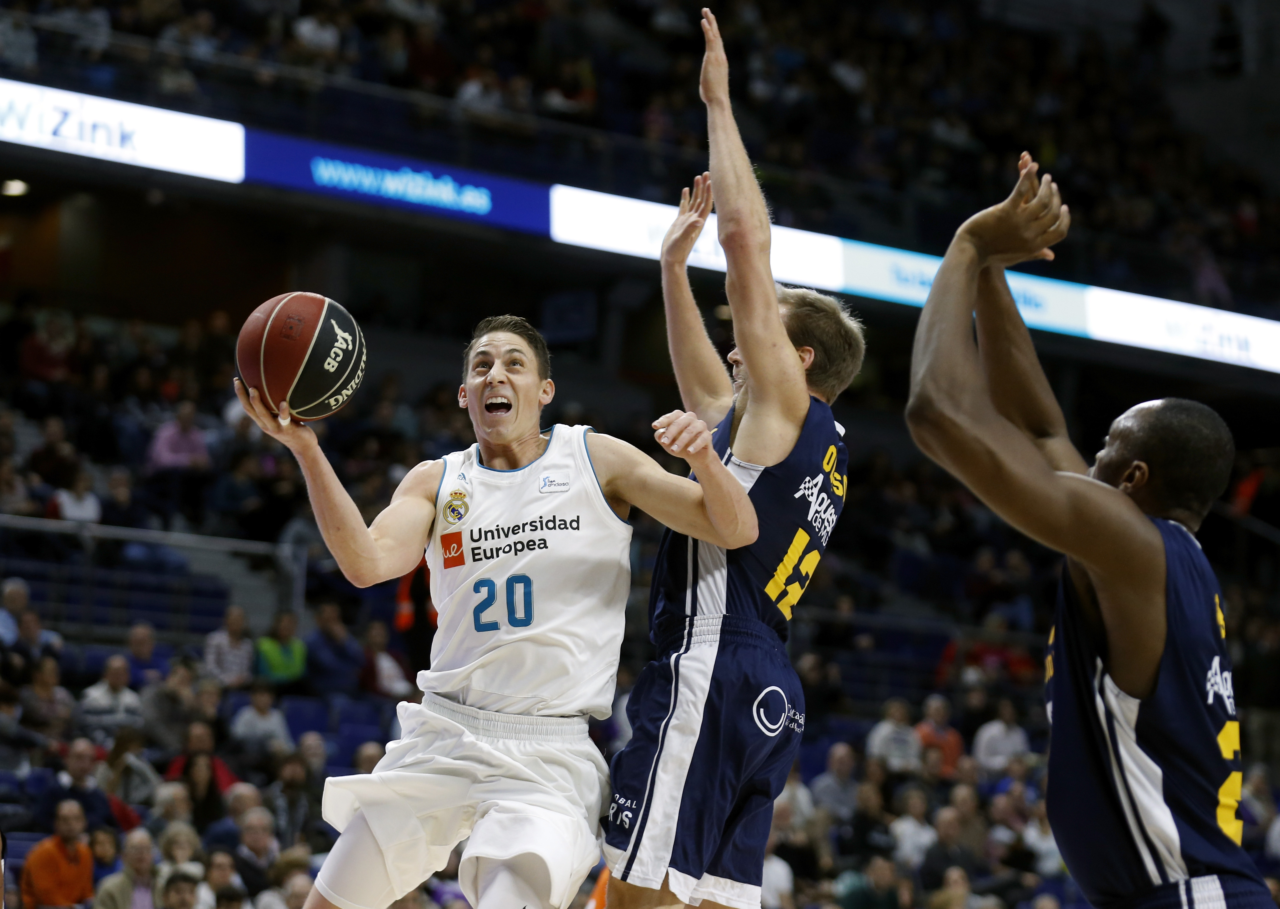 El Real Madrid vence tras una prórroga un precioso duelo que el UCAM Murcia tuvo ganado (87-85)
