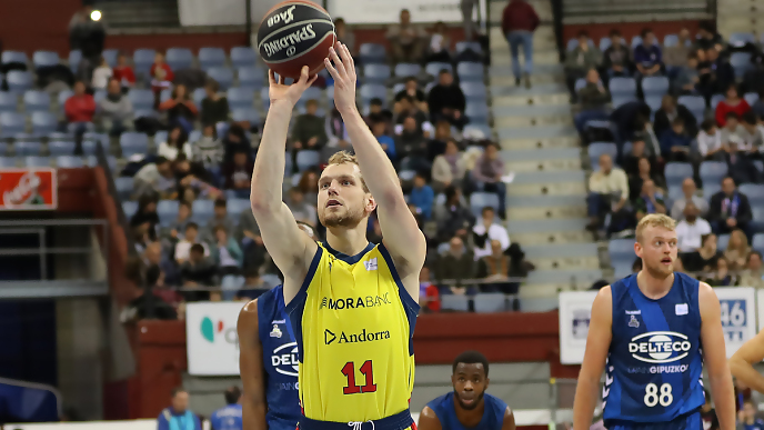 Jaka Blazic completa la plantilla del nuevo Barcelona y Dejan Todorovic, la del UCAM Murcia