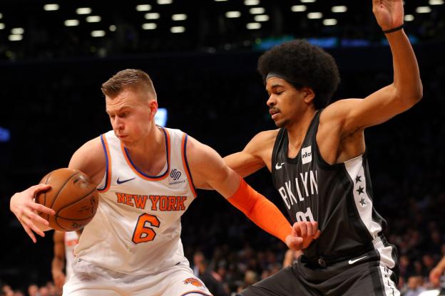 Los Knicks envían a Porzingis a los Mavericks en un cambio que busca liberar salarios para el verano
