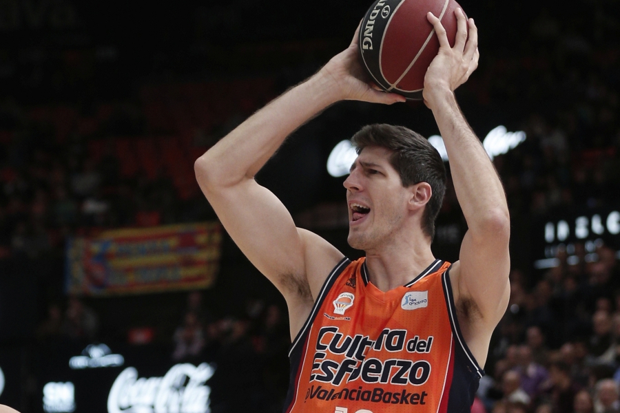 Rudez, al UCAM Murcia; Colton Iverson, al Iberostar; De Zeeuw, al Obradoiro