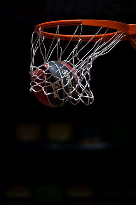 ¿Tiene realmente sentido apostar a que un partido de baloncesto termine en prórroga?