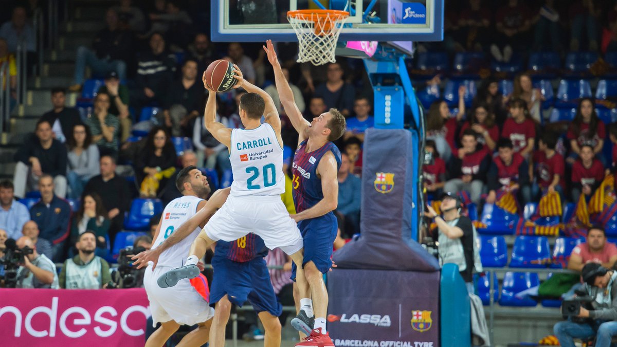 El Barcelona barre al Real Madrid en su aspiración por llegar al mejor nivel a los playoffs