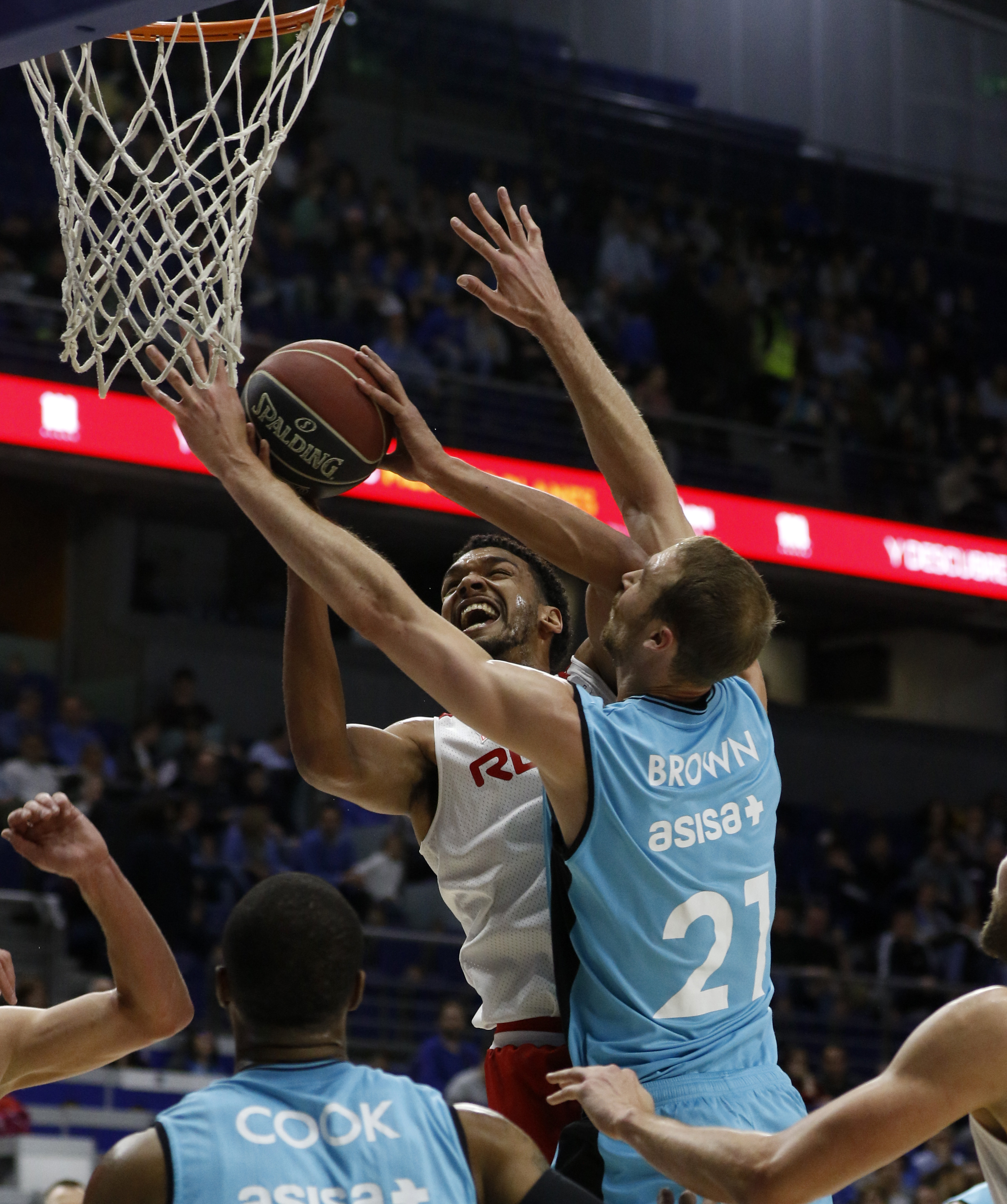 La lucha por la permanencia: Estudiantes complica más al Bilbao; el Betis da un paso atrás y el Joventut va a más