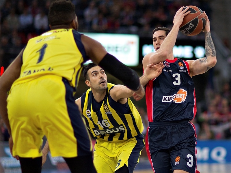 El Fenerbahce elimina al Baskonia y pasa a la Final Four, donde se medirá al Zalgiris