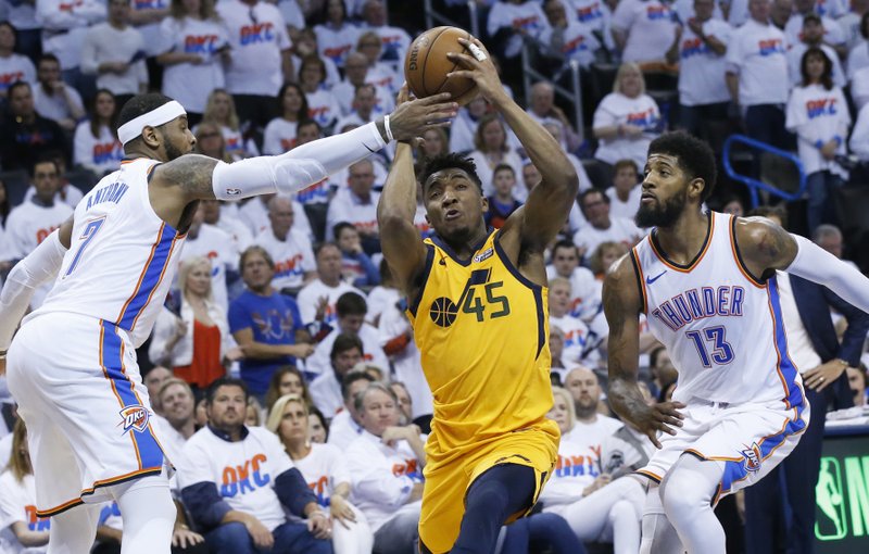 Utah Jazz roba el factor cancha, cómodo 2-0 para los Rockets y sufrido 1-1 de los Cavaliers