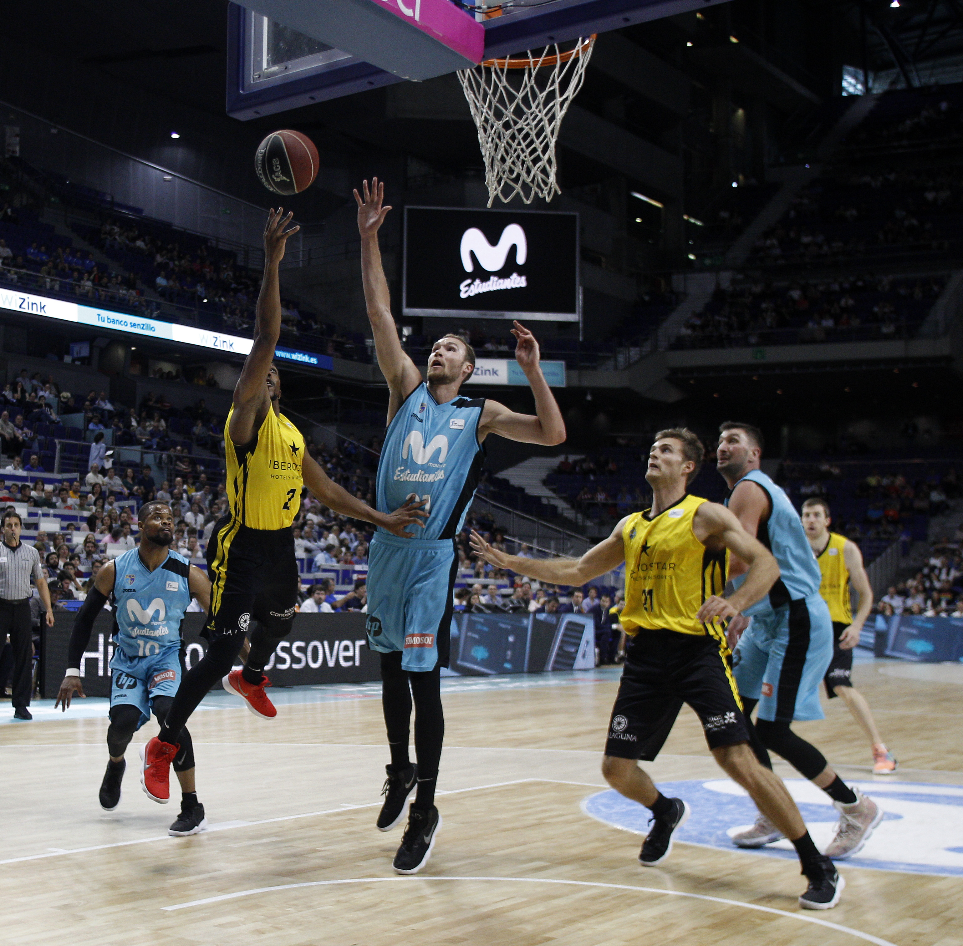 Estudiantes apura sus opciones de playoff con un buen triunfo; el Gran Canaria barre y alcanza al Unicaja