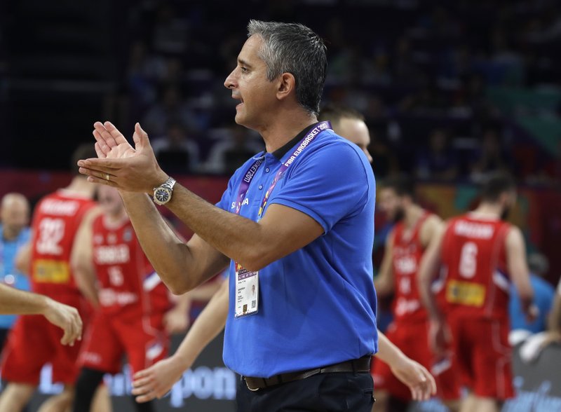 Igor Kokoskov, nuevo entrenador de los Suns, que miran ya a Doncic; David Blatt se entrevista con los Knicks