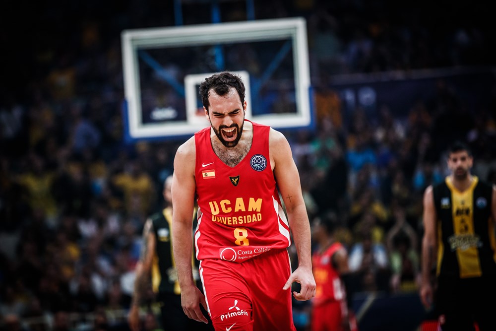El UCAM Murcia cae en los segundos finales con una personal no pitada (77-75) y queda fuera de la final