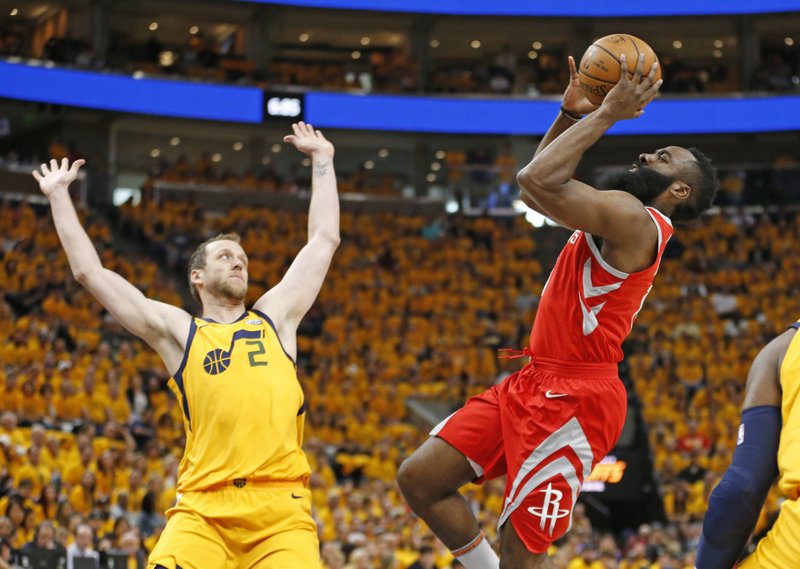 Rockets y Warriors ganan a domicilio y caminan a la final del Oeste (3-1)