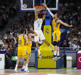 2-0 para el Real Madrid: un parcial de 18-2 dio una buena renta a los de Laso para el tramo final