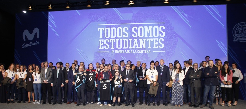 Movistar Estudiantes premia en su gala a Pepu, Lolo Sainz, la selección femenina de rugby y la película ‘Campeones’