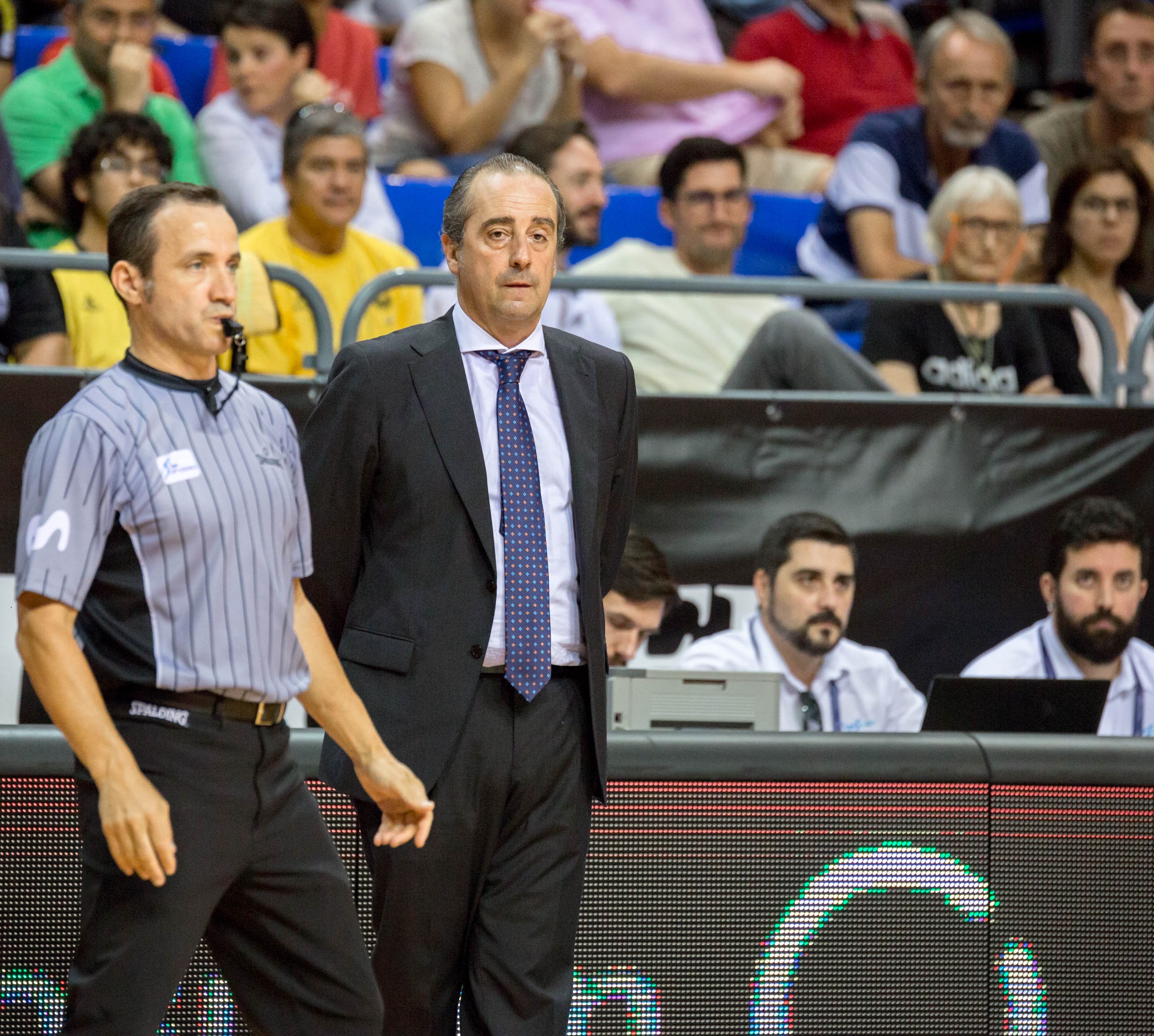 El Iberostar Tenerife anuncia a Txus Vidorreta y el Valencia Basket, a Jaume Ponsarnau