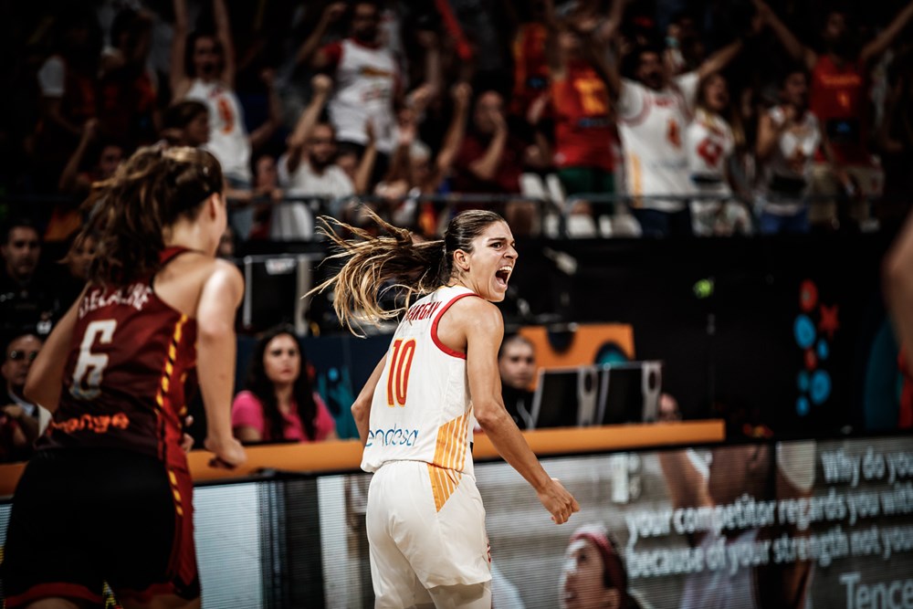 España debuta con altibajos y una cómoda victoria frente a Japón (84-70)