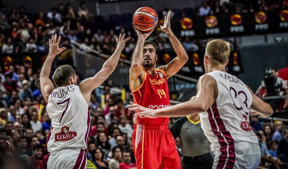 España sufrió tontamente en el último minuto tras tener grandes ventajas contra Letonia (85-82)