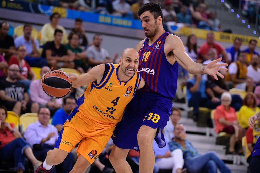 El Gran Canaria derrota por 87-86 a un irregular Barça y logra su primera victoria