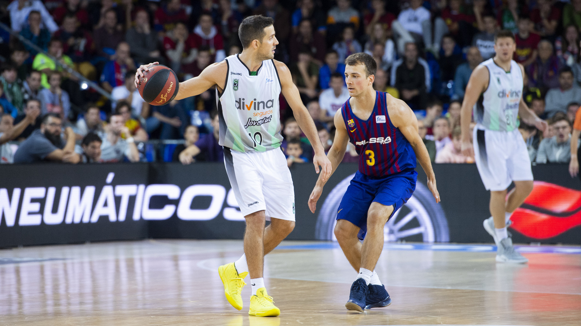 El Barcelona derrota tras una prórroga en la vuelta de Hanga a un Joventut que desperdició sus opciones (94-92)