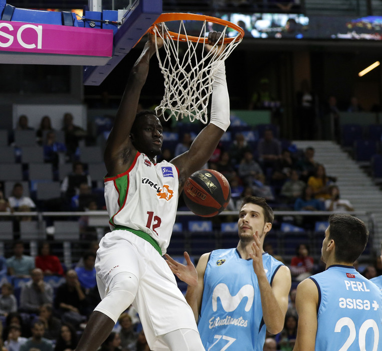 El Baskonia no tuvo tampoco piedad del Estudiantes: nueva victoria de paliza (67-100)