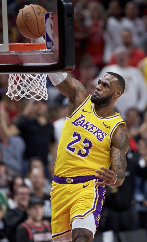 Los Blazers amargan el debut de Lebron James con los Lakers; Miami Heat vence en Washington y triple-doble de Ben Simmons