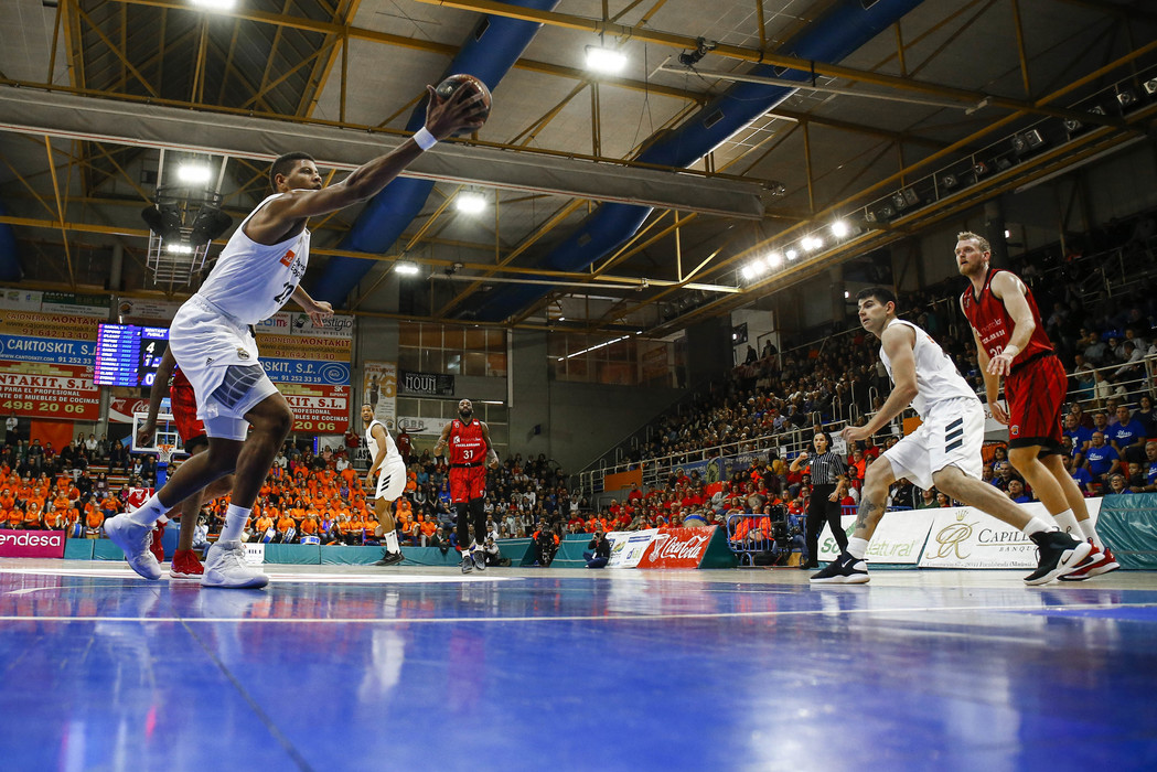 El Real Madrid supera al Montakit Fuenlabrada con una brillante actuación en ataque