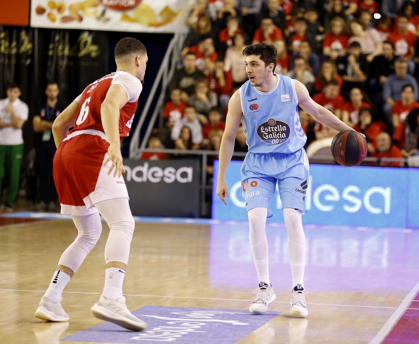 El Manresa continúa escalando hacia la Copa tras ganar al Breogán; el Zaragoza atropella al Joventut