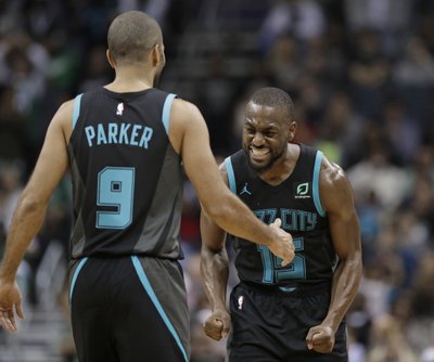 Los Spurs y Oklahoma Thunder no carburan; los Grizzlies siguen firmes; Bucks y Pistons destacan en el Este