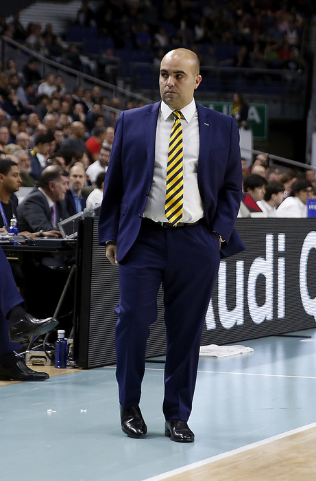 El ‘no’ de Pedro Martínez lleva al Gran Canaria a dejar en el banquillo a Víctor García