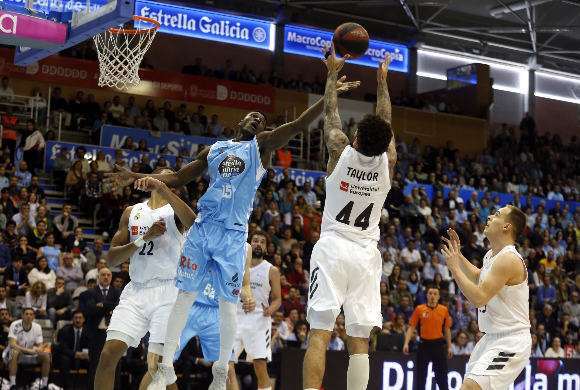 El colista Breogán derrota con una exhibición a un flojo Real Madrid (84-71)